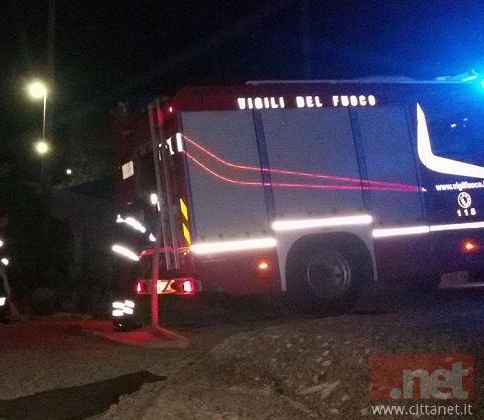 vigili-del-fuoco-a-cumbentu2.jpg