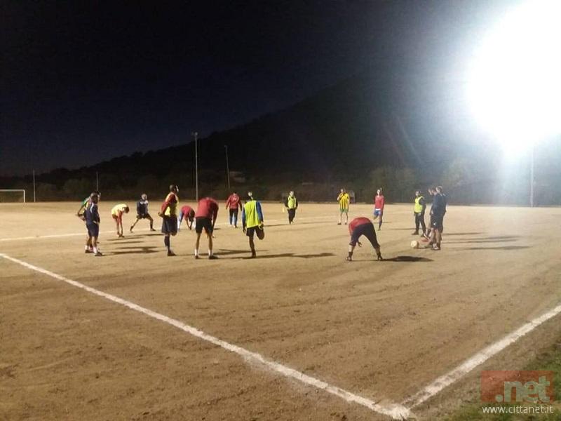 La Bolotanese durante gli allenamenti a Lei