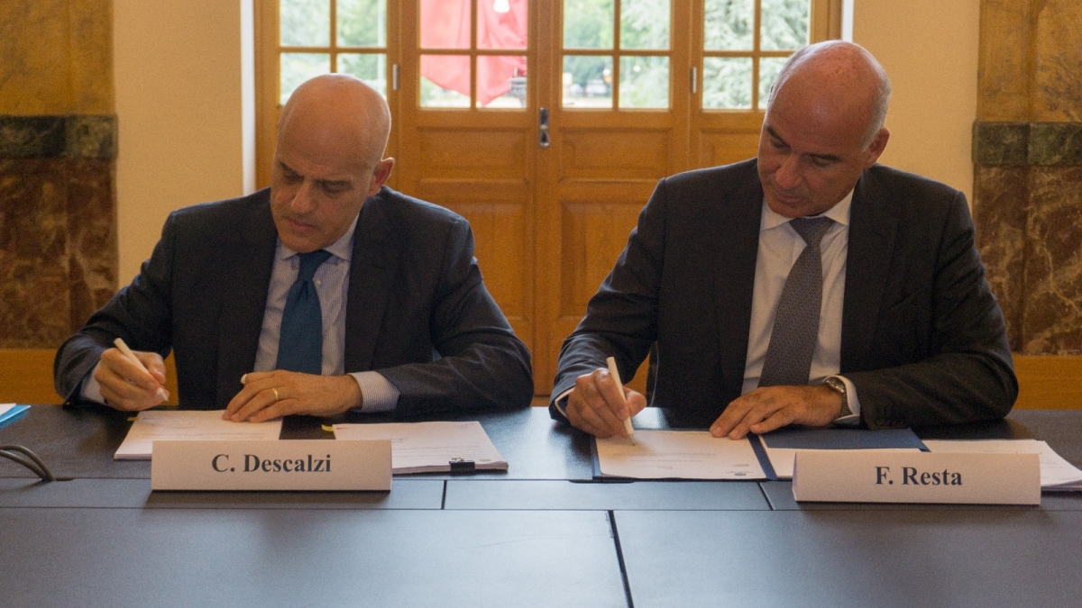 eni2.jpg